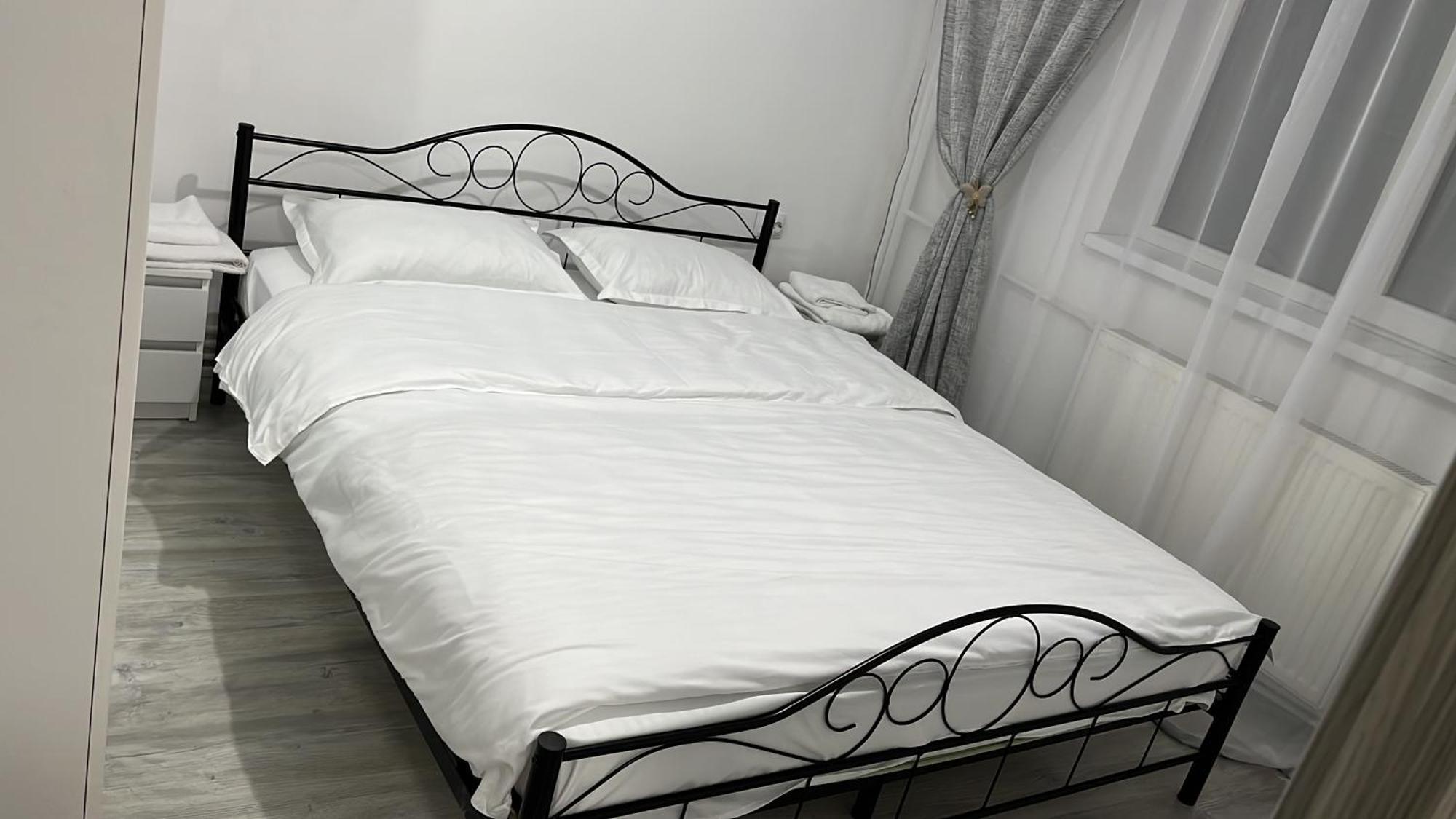 Home Sweet Home Apartment With 3 Rooms 布泽乌 外观 照片
